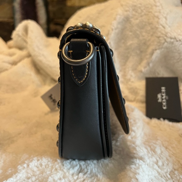 Coach Leather Saddle Bag 17 with Western Rivets NEW - Picture 3 of 7